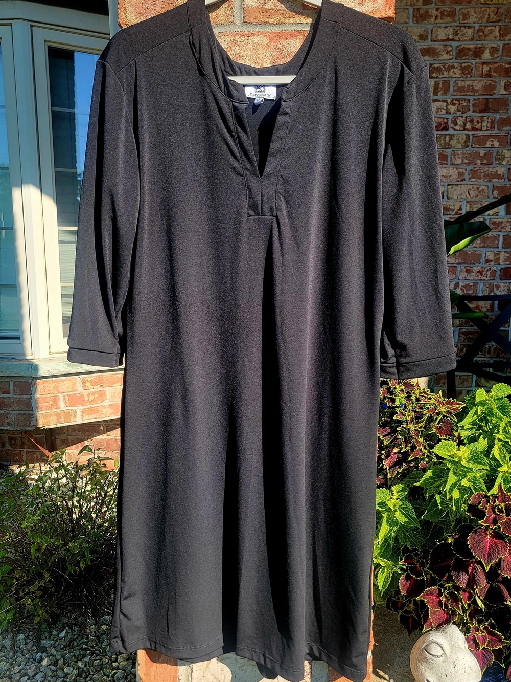 Classic Black Midi V-Neck Dress - Timeless Women's Shift